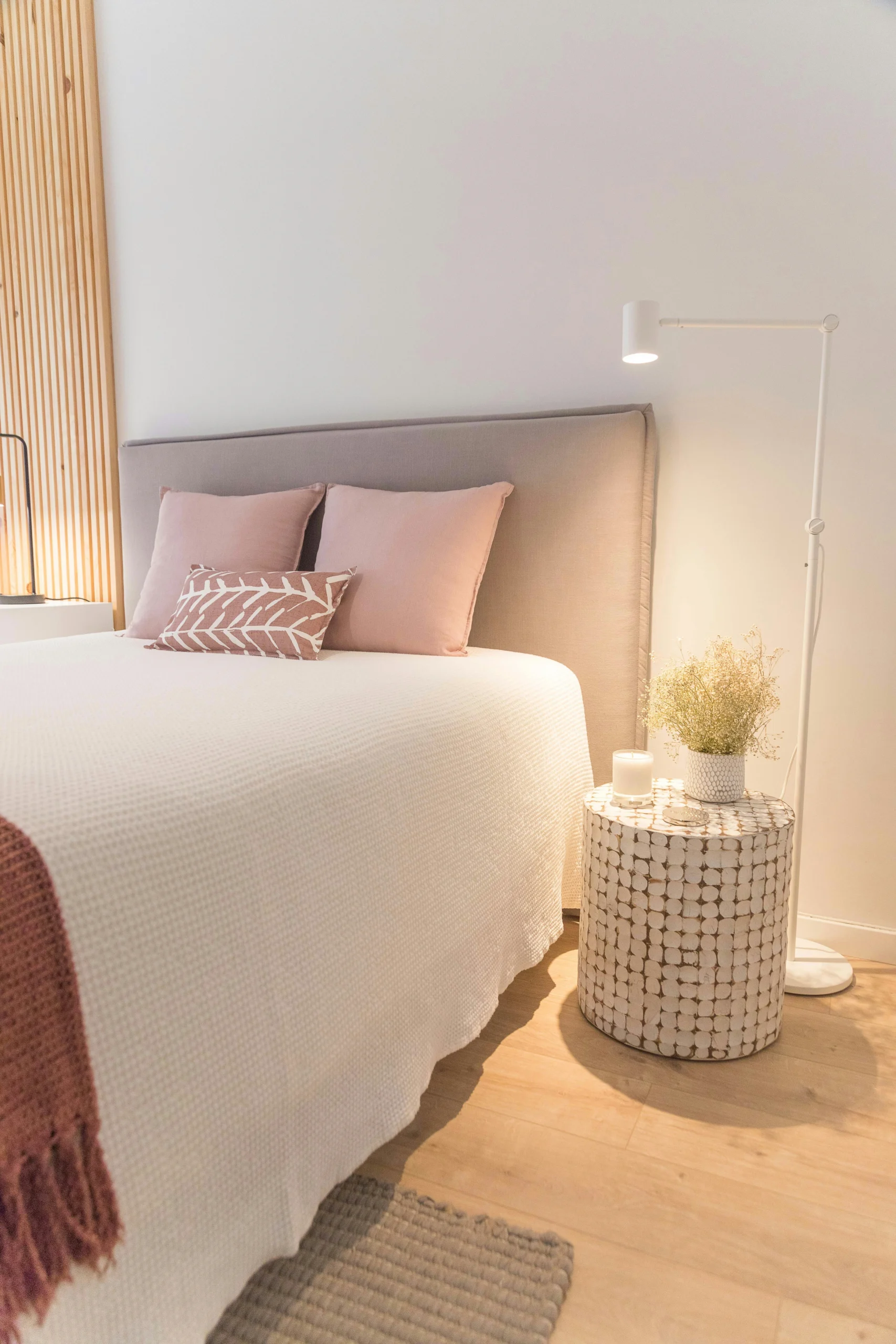 Bed Close To Wall Arranging Small Bedrooms For Maximum Floor Space
