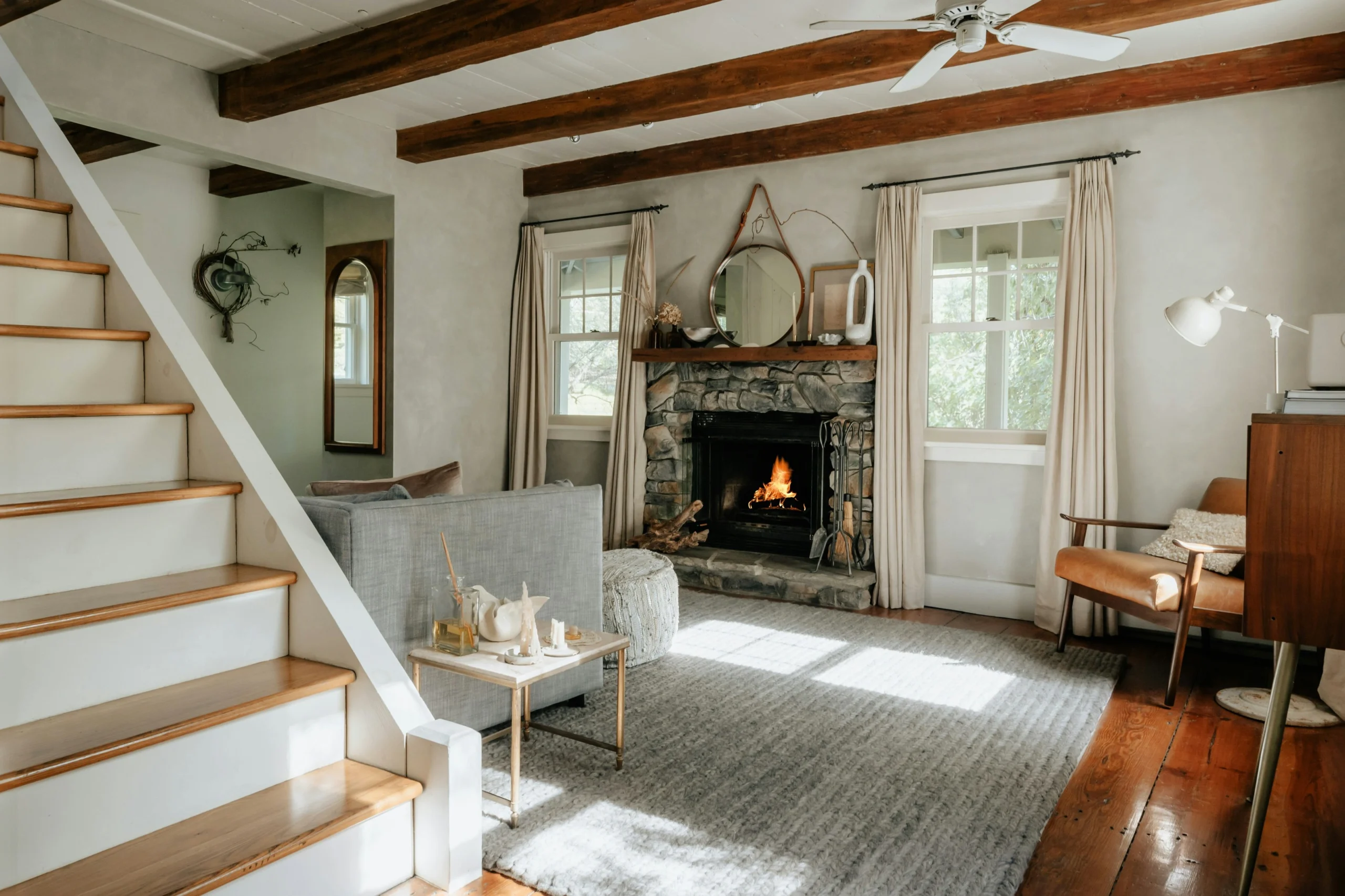 13 Fireplace Living Room Designs with Timeless Charm