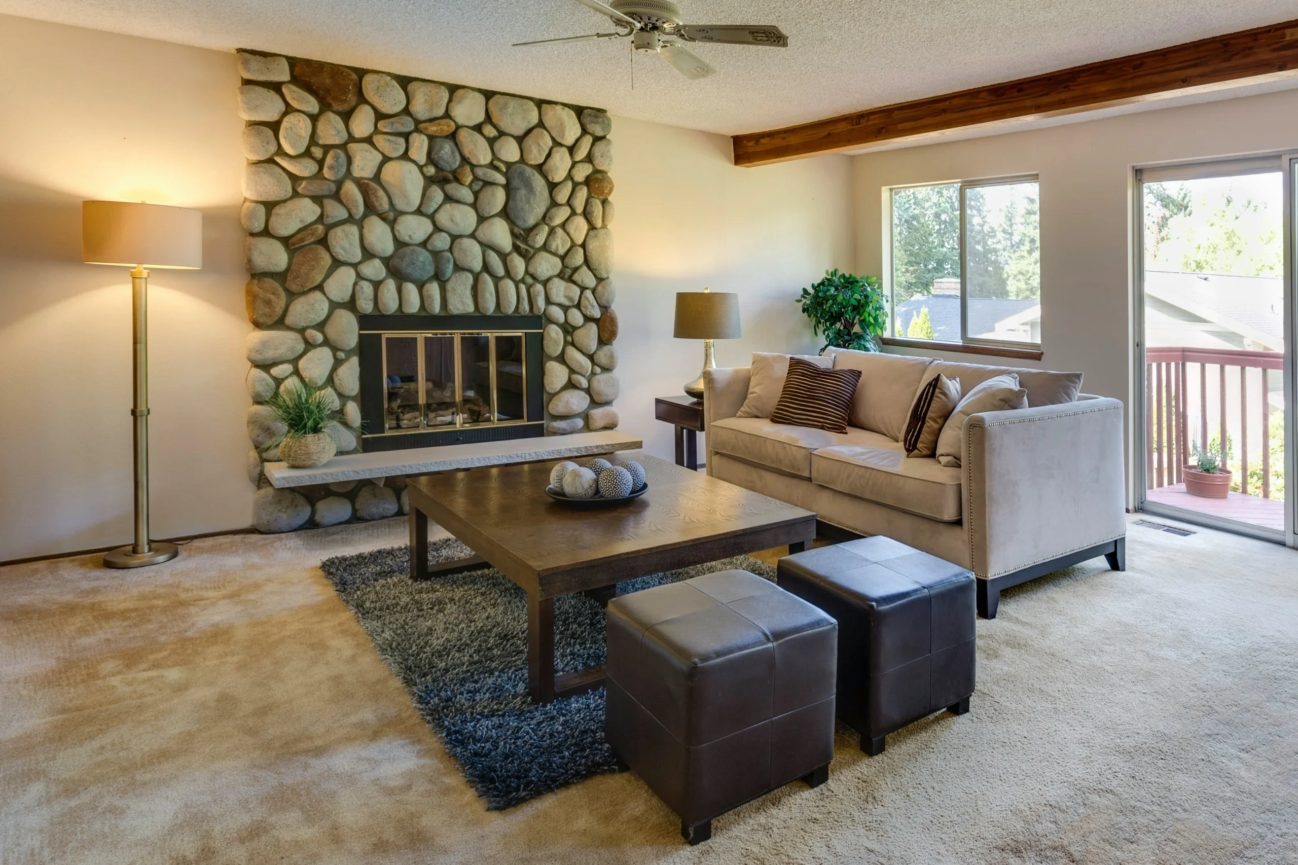 15 Stylish Fireplace Accent Walls to Elevate Your Living Room