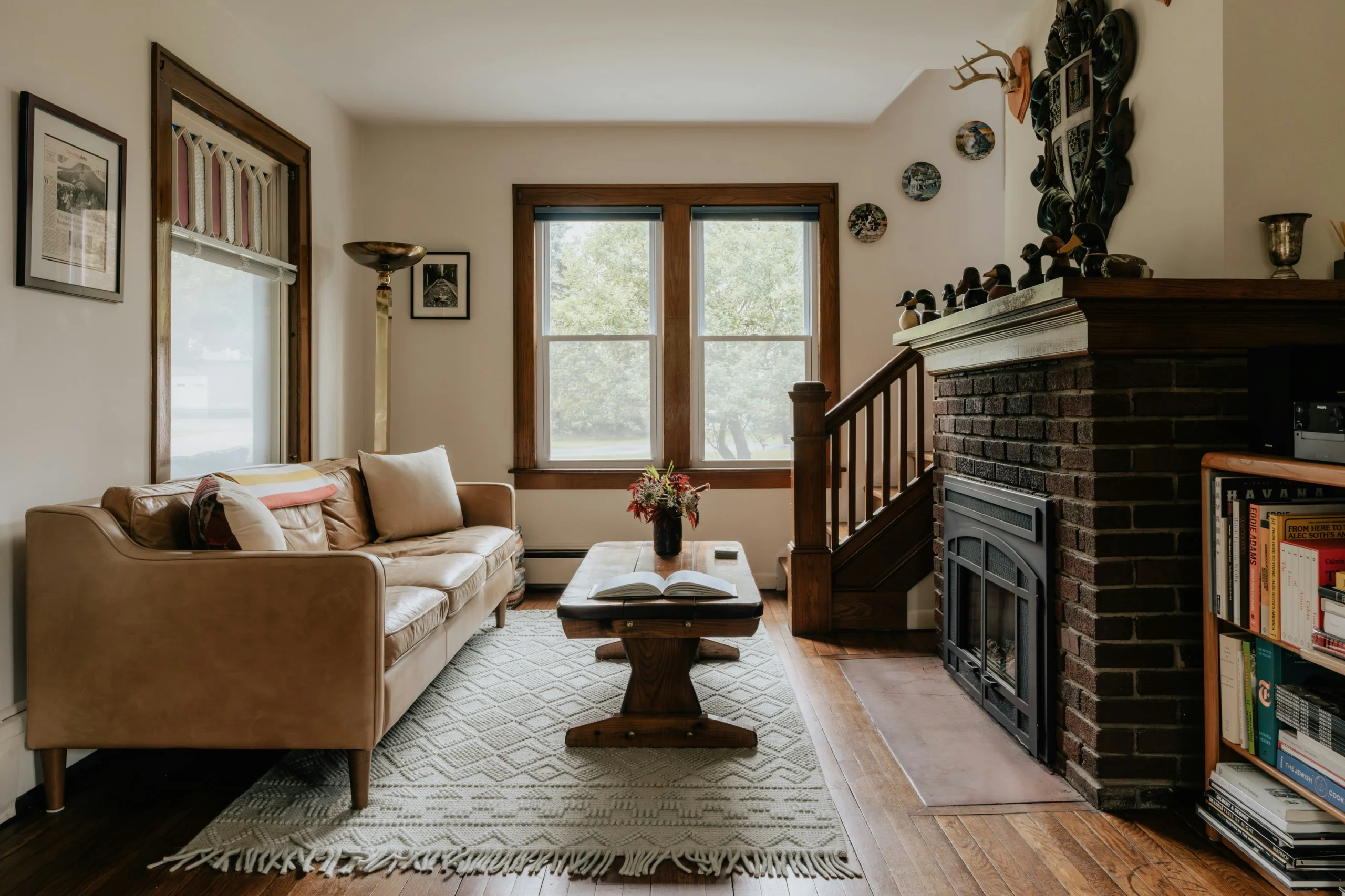 Fireplace Decorating Ideas to Refresh Your Living Room