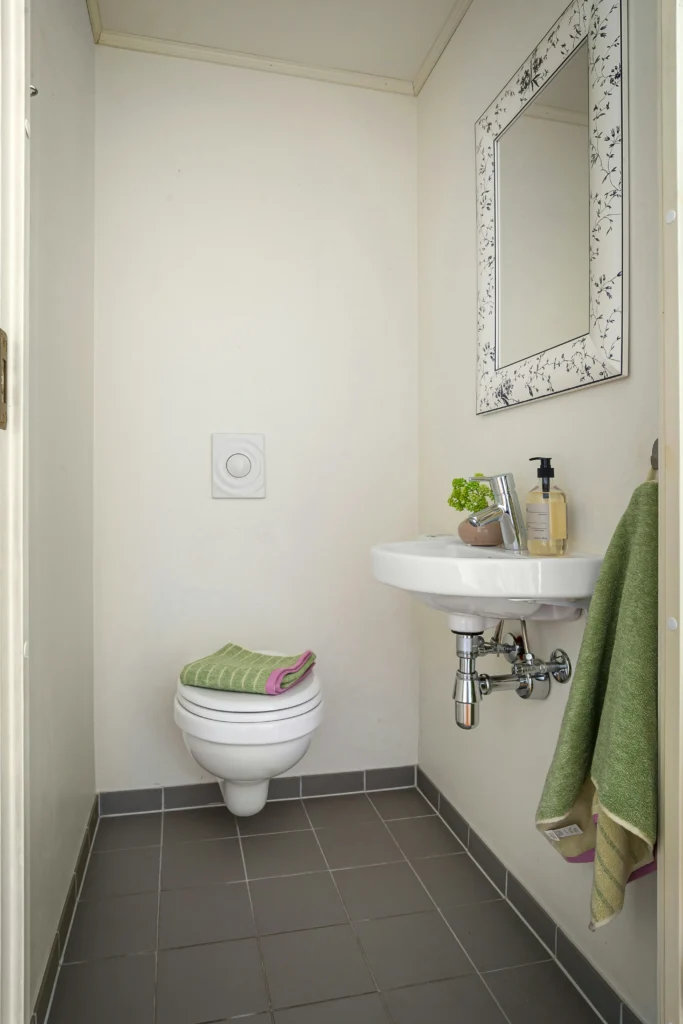 Bathroom Ideas That Make Small Spaces Shine