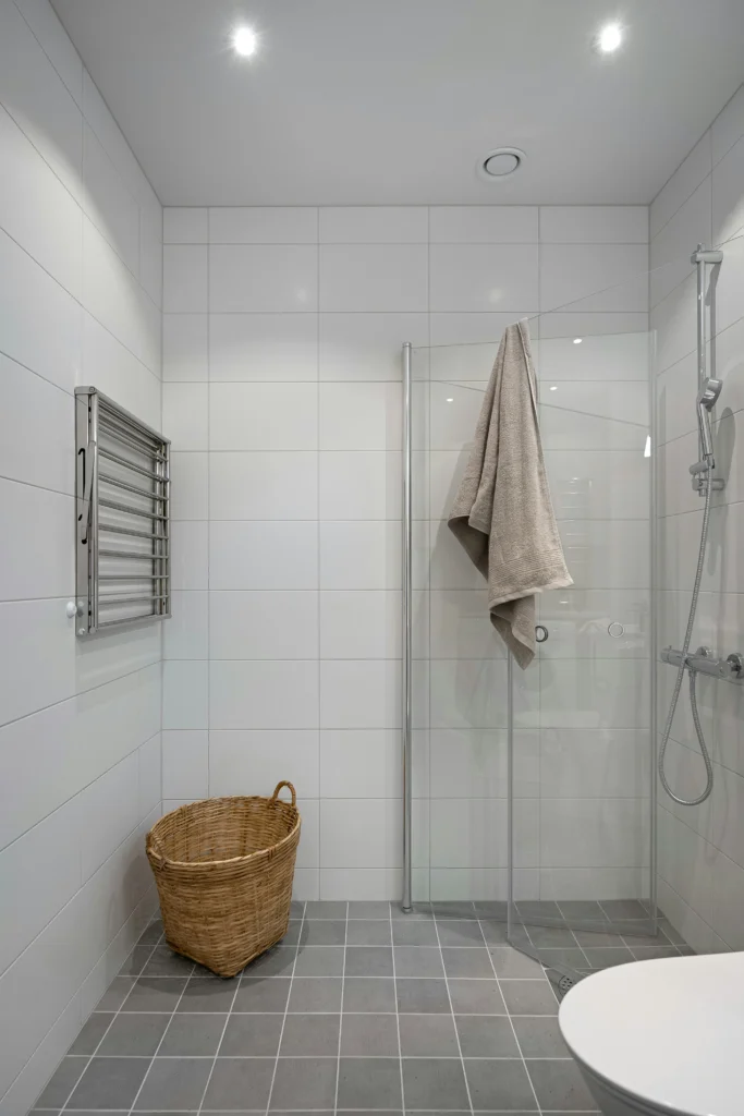 Modern Bathroom Remodel