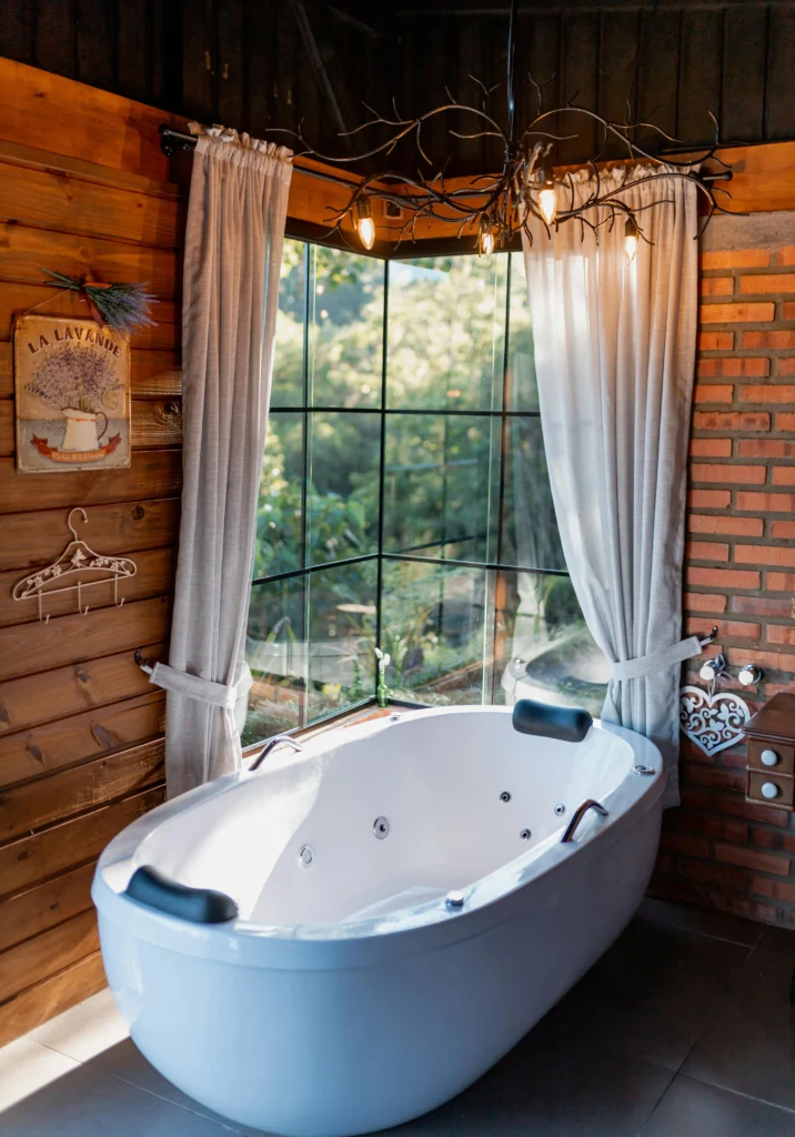 10 Rustic Home Decor Ideas That Instantly Add Warmth & Charm
