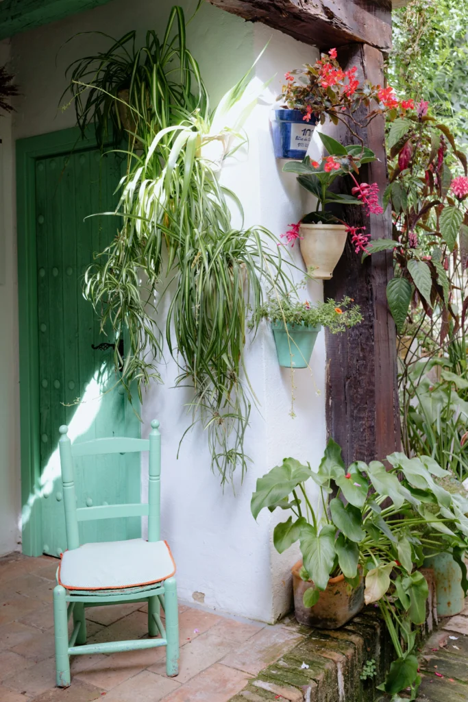 10 Cozy Balcony and Patio Vibes You’ll Never Want to Leave