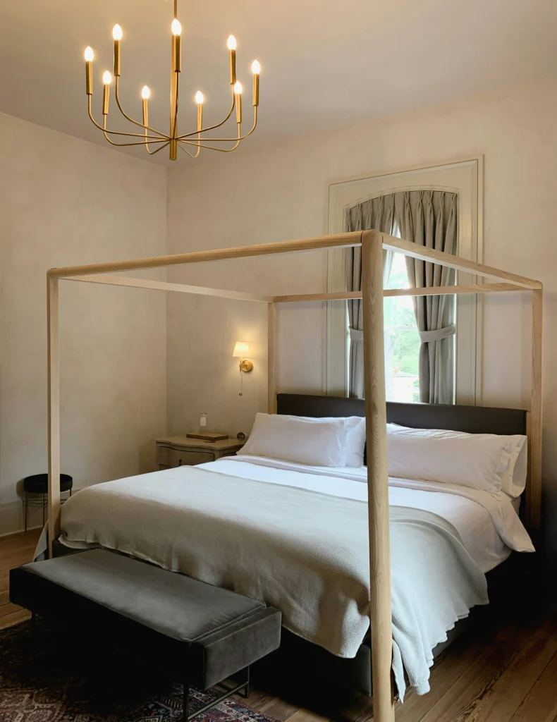 Dreamy Rustic Bedroom - Design Tips and Inspiration