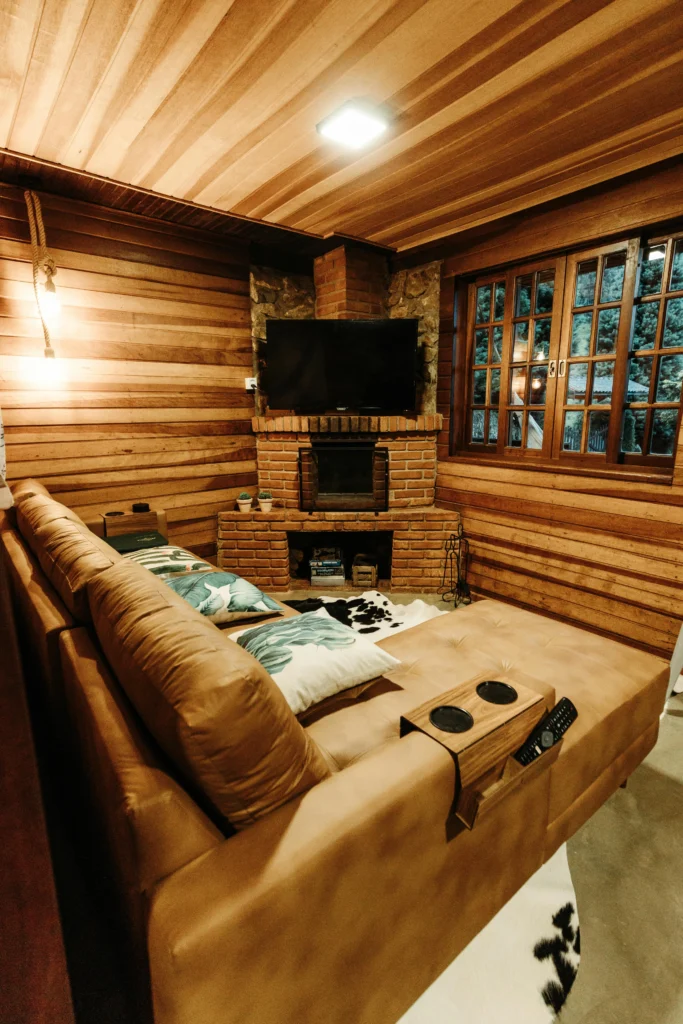 Cozy Cabin Aesthetic Ideas to Make You Never Want to Leave