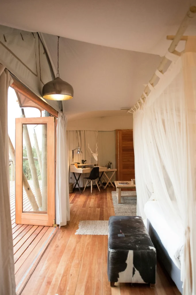 Dreamy Cozy Cabin Vibes You’ll Want All Year Long