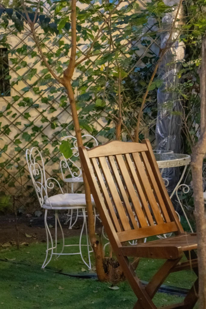 Green Escapes 10 Cozy Outdoor Nooks You’ll Never Want to Leave