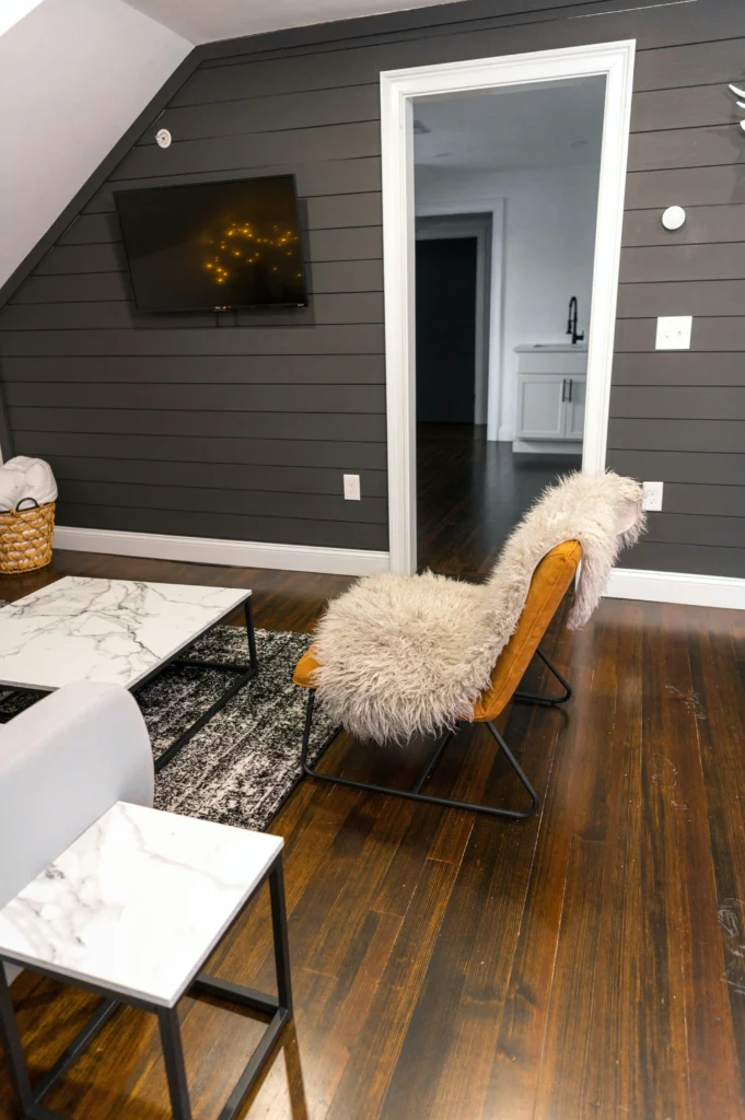 10 Rustic Home Decor Ideas That Instantly Add Warmth & Charm