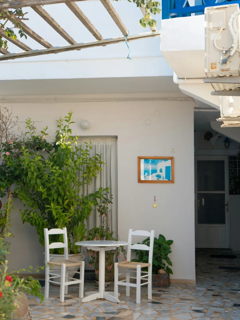 10 Cozy Balcony and Patio Vibes You’ll Never Want to Leave