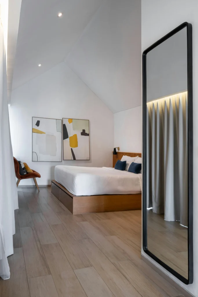 Modern Rustic Bedrooms That Redefine Comfort and Style