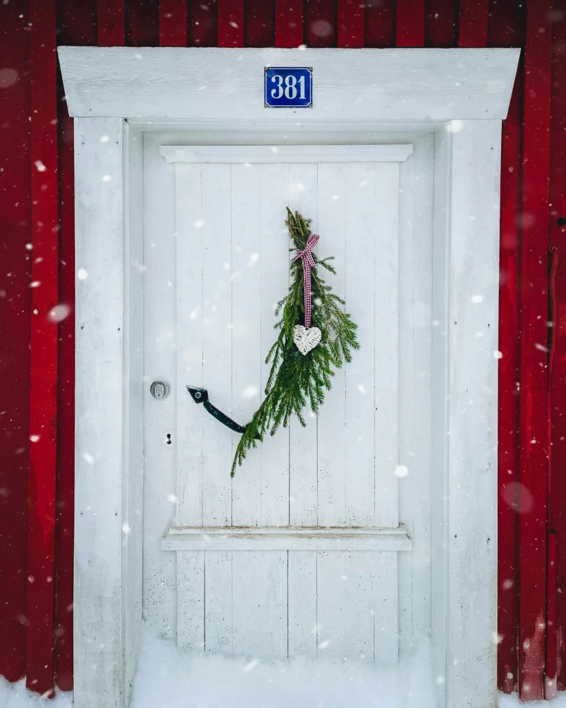Warm Welcome Cozy Christmas Door Styling Ideas