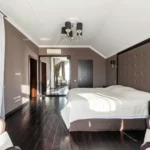 Big Bedroom Styles That Feel Grand, Cozy, and Timeless