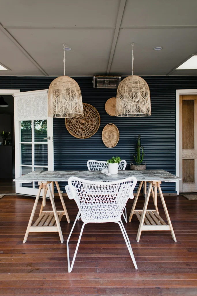 10 Dreamy Green Escapes Perfect for A Cozy Outdoor Retreat