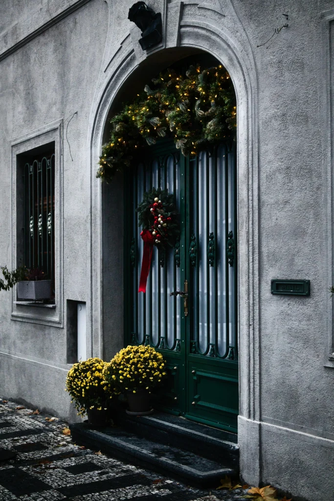 Cozy Christmas Porch & Door Decor to Warm Your Home