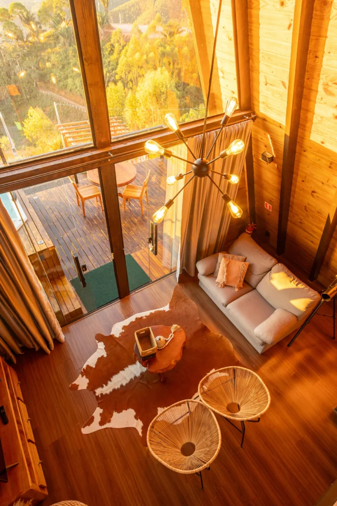 9 Cozy Cabin Interiors That Scream Comfort And Charm