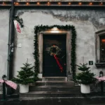Make It Merry Cozy Christmas Door Decor Ideas