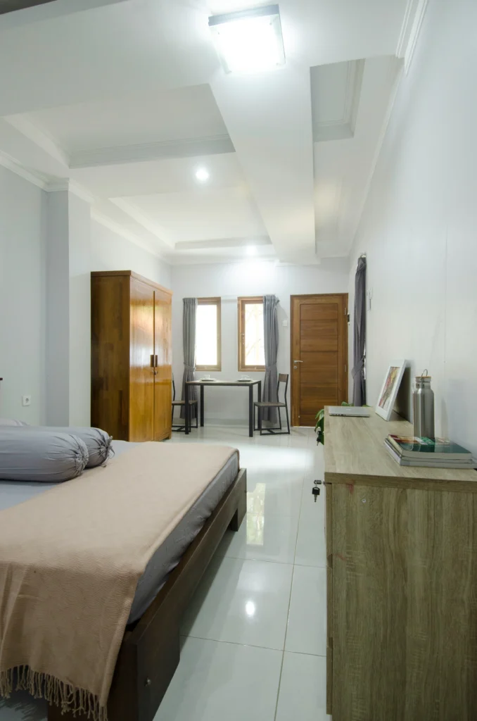 14 Dreamy Big Bedroom Looks That Exude Elegance And Comfort