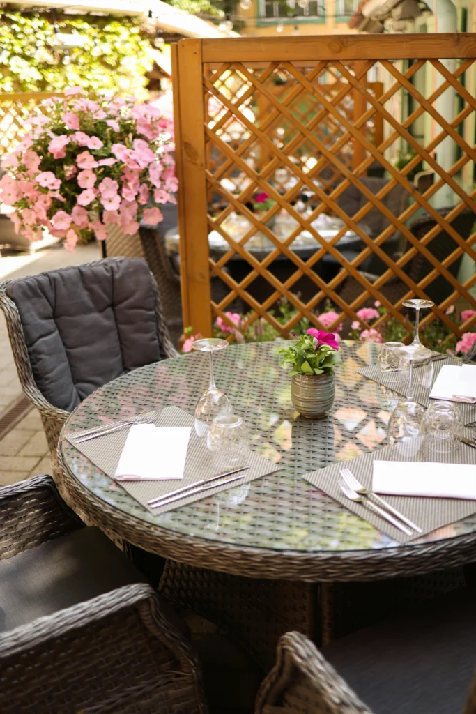Cozy Outdoor Vibes to Make Your Patio Feel Like a Retreat