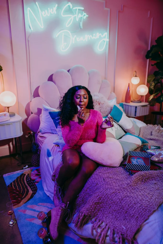 Modern Teen Bedroom Decor Inspo to Try This Year