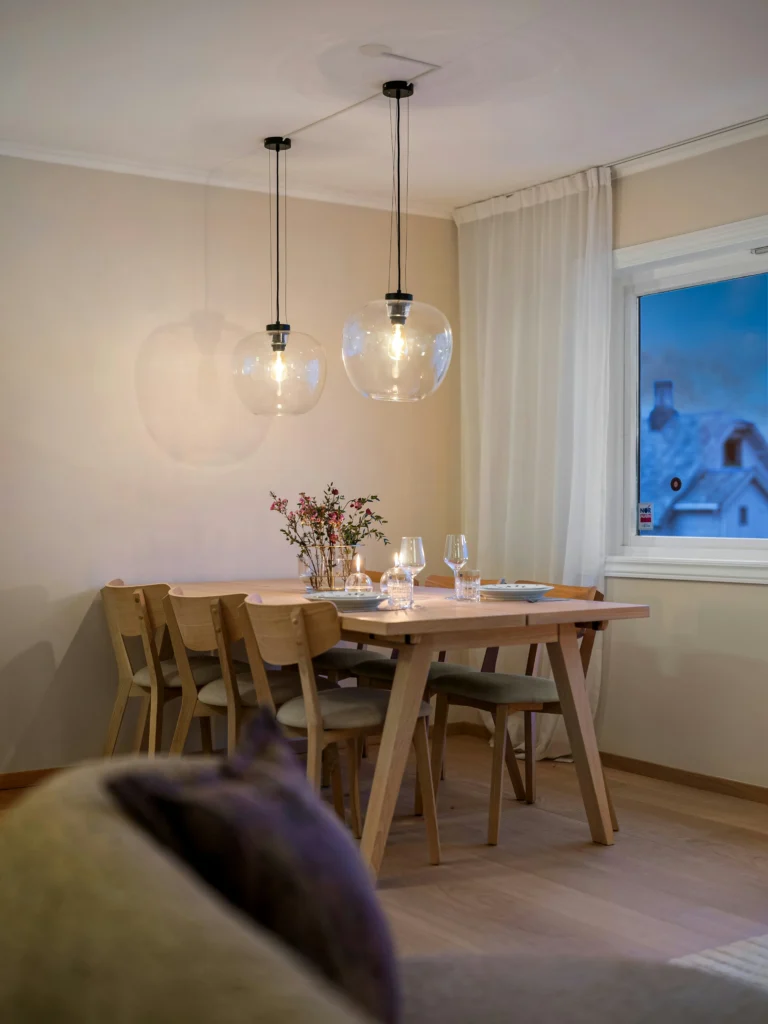 Creating a Beautiful Dining Room on a Budget