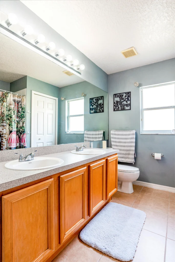 Bathroom Design Decor for a Fresh Modern Look