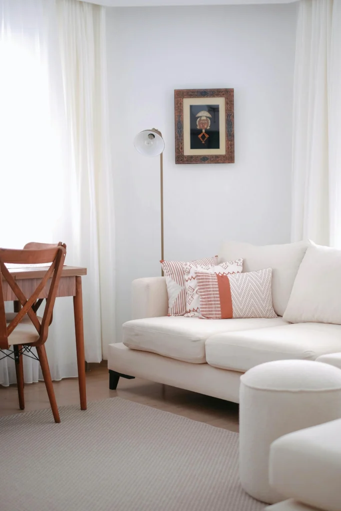 Dreamy Reading Nook Decor for Book Lovers