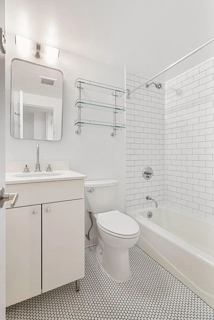 Bathroom Redesign Ideas with Stunning Decor