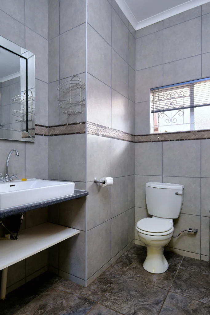 13 Dream Bathroom Inspiration & Decor Tips