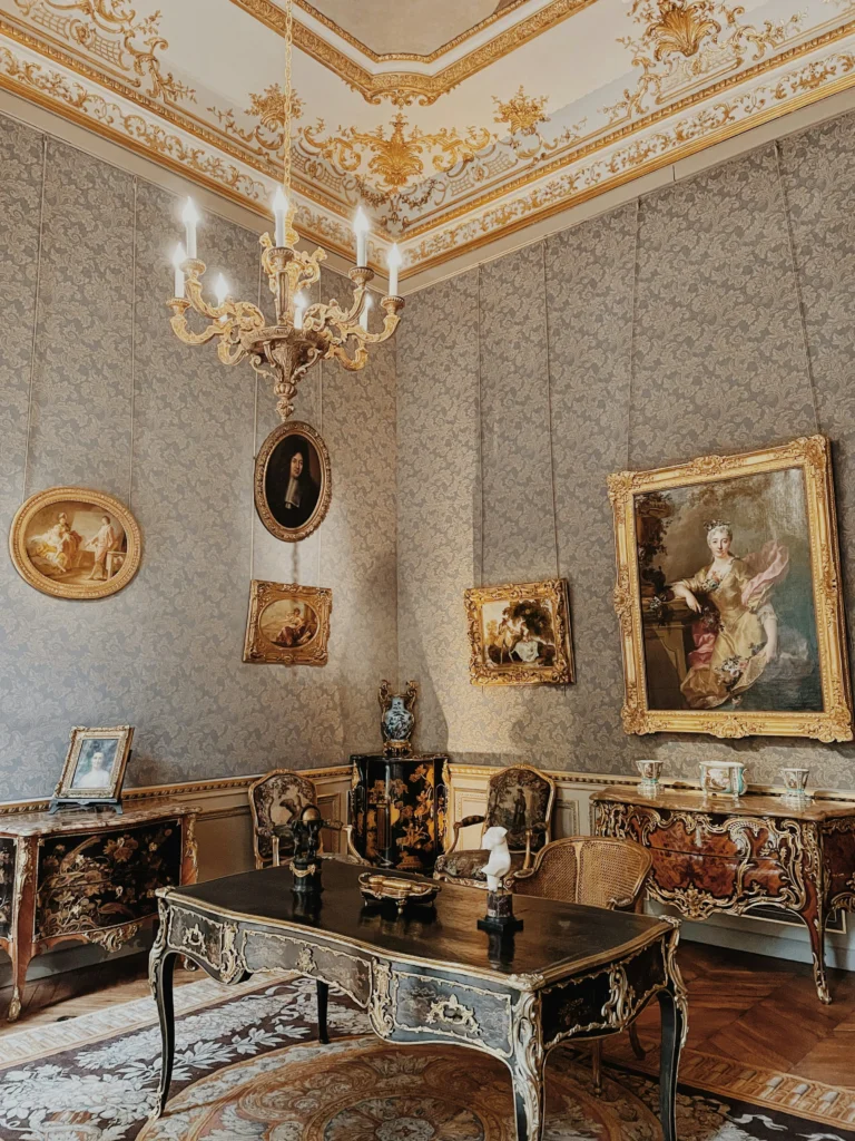 Dining Room Dreams: 12 Inspiring Spaces Your Table, Your Vibe