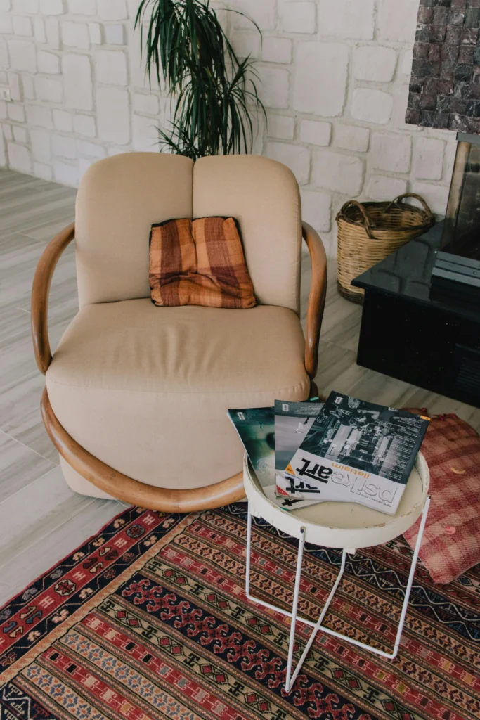 Modern Reading Nook Ideas with Soft, Relaxed Vibes