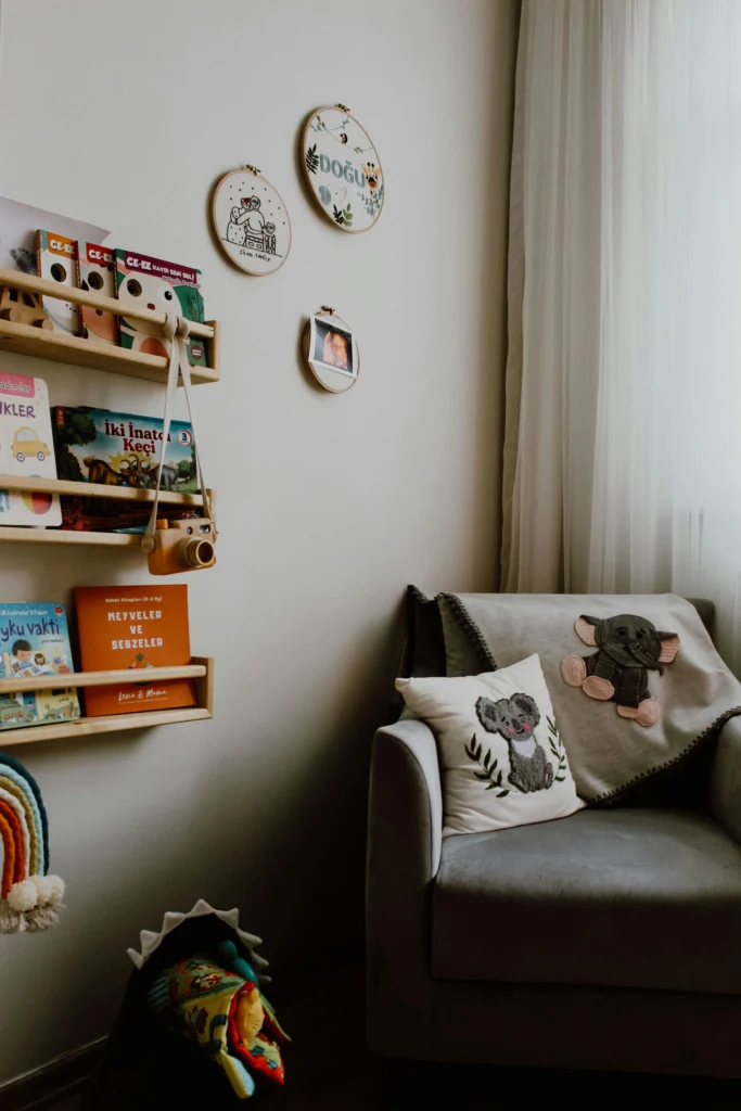 Reading Nook Decor Ideas